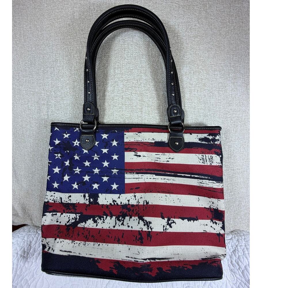 Montana West Women's Patriotic Aztec Western Purse Red White Blue Shoulder Bag